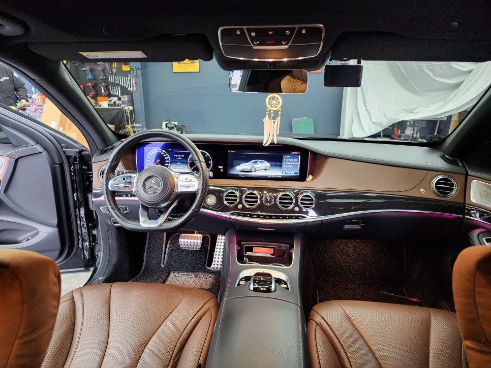 광주 벤츠레트로핏 ] 벤츠 S400d - 송풍구 엠비언트