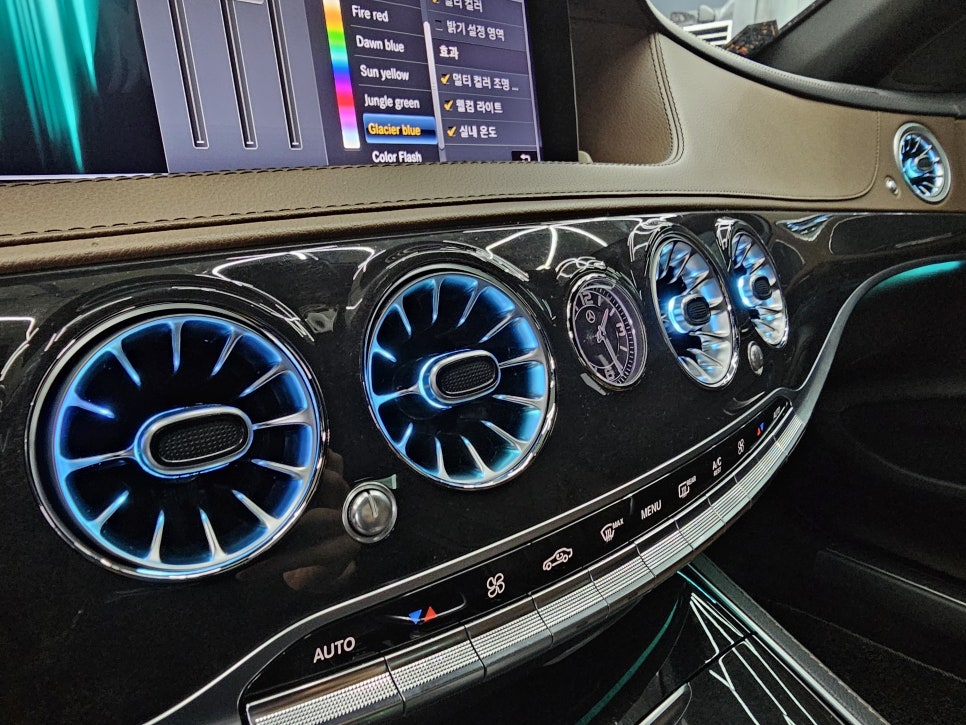 광주 벤츠레트로핏 ] 벤츠 S400d - 송풍구 엠비언트