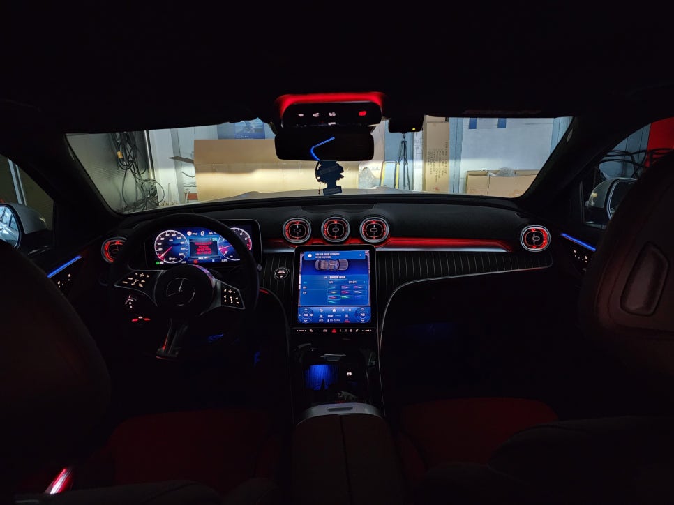 벤츠 W206 C클래스 - 송풍구 엠비언트