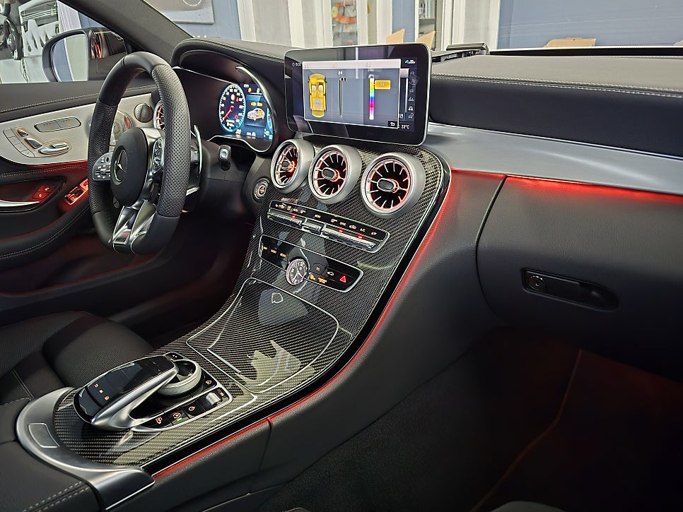 벤츠 C43amg - 송풍구 & 데시보드 엠비언트 " 당연히 정품led "
