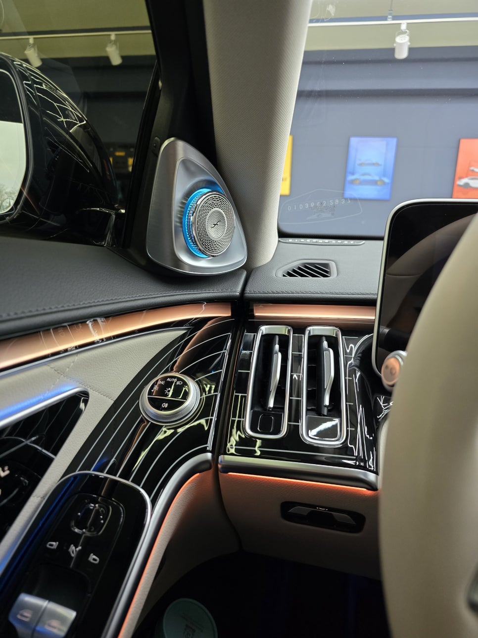 벤츠 w223 s450 - 피아노 락커트림 " 애프터제품 시공 "