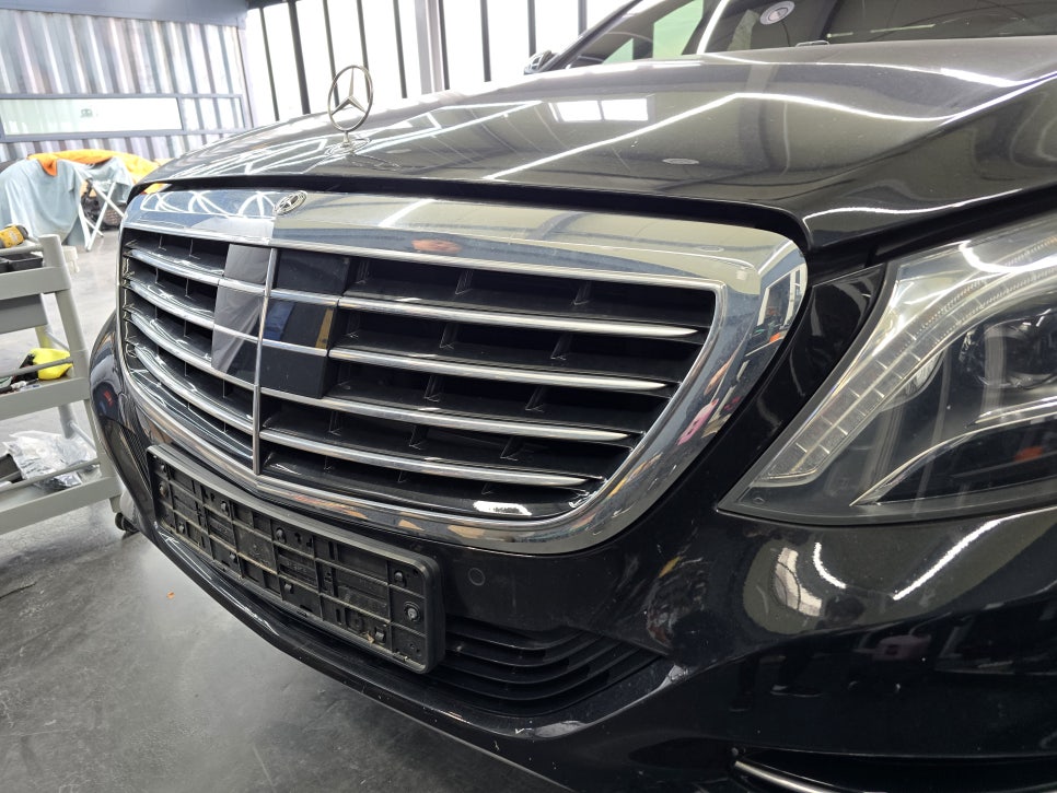 벤츠w222 s350d - 전면 후기형 개조 애프터라이트 사용
