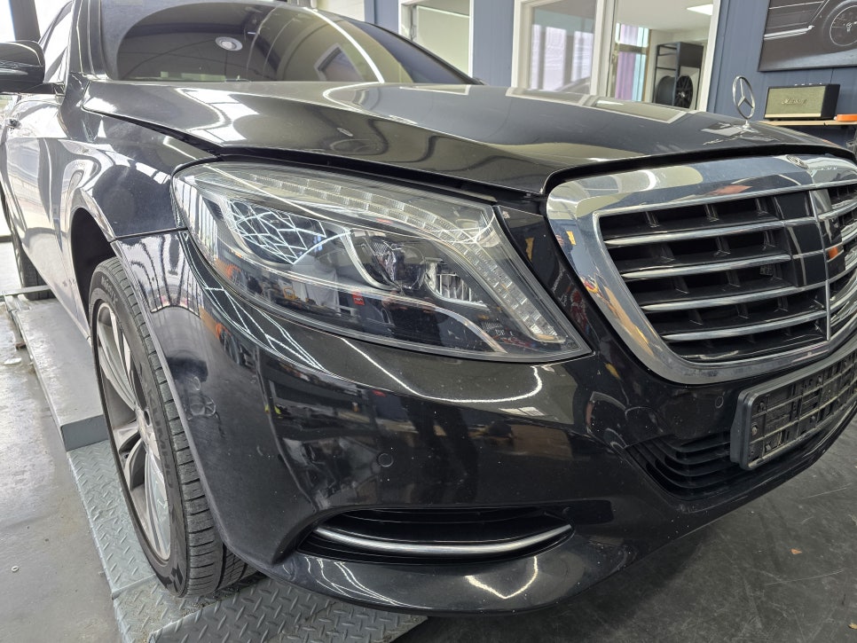 벤츠w222 s350d - 전면 후기형 개조 애프터라이트 사용