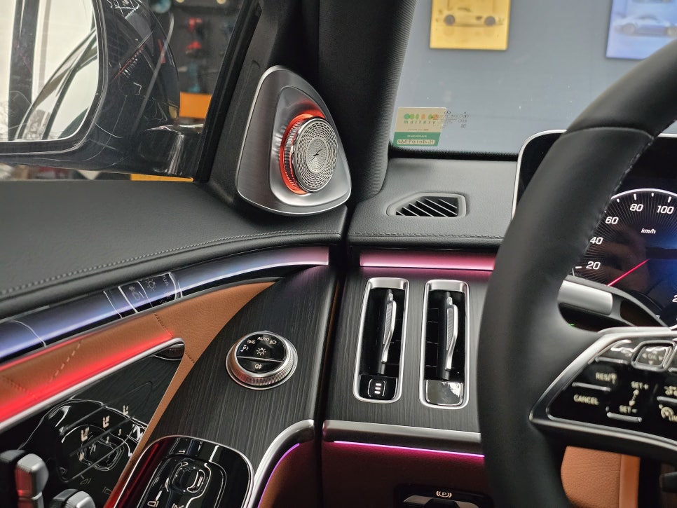 광주 벤츠레트로핏 ] 벤츠 W223 s450 - 액티브 엠비언트 & 4d부메스터 "  실내 인테리어 필수 아이템  "