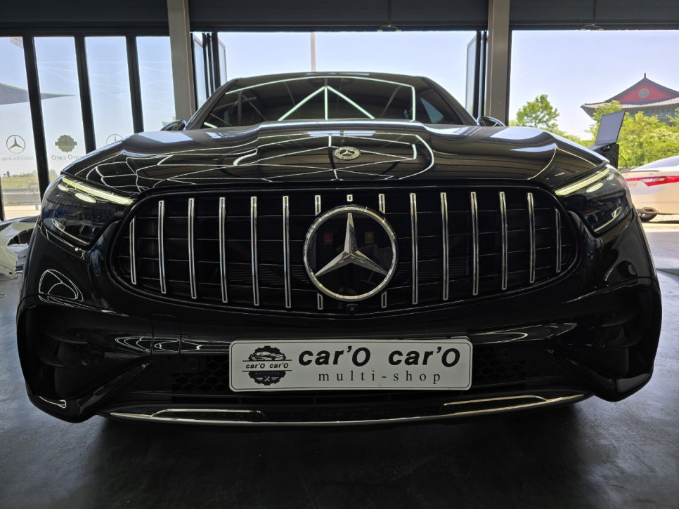 벤츠 w254 glc300 - 송풍구 엠비언트 및 세로 그릴 시공은 필수로 해야지요 !!!!