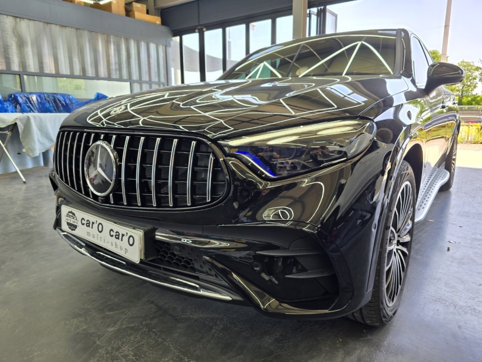 벤츠 w254 glc300 - 송풍구 엠비언트 및 세로 그릴 시공은 필수로 해야지요 !!!!