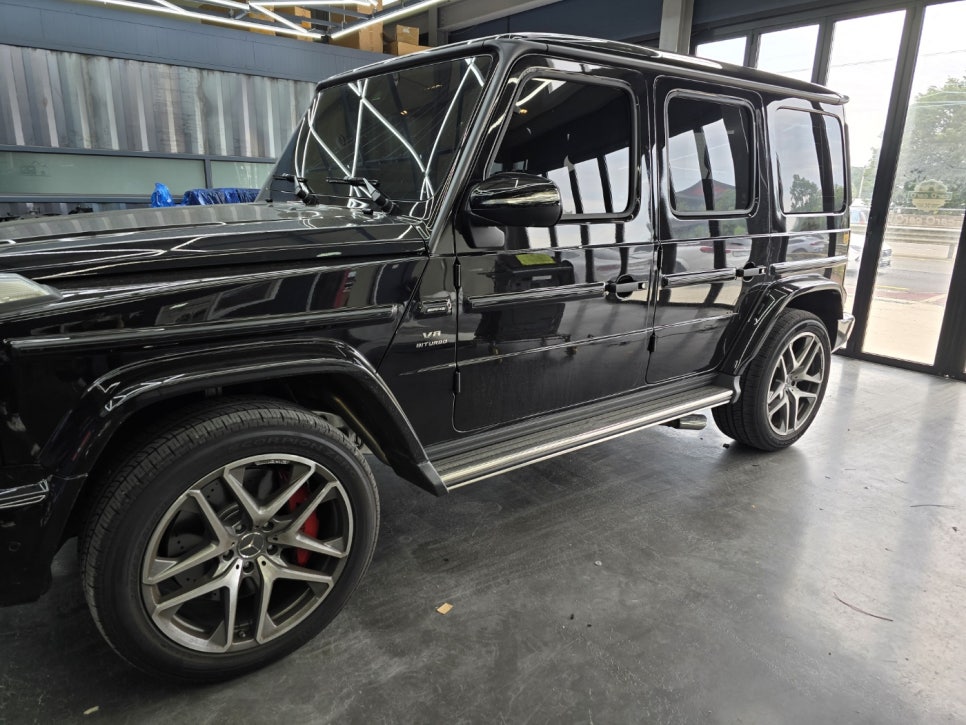벤츠 g63amg - 전동 사이드 스텝 " 불편한 스텝에서 만족도 높은 전동으로 교체 "