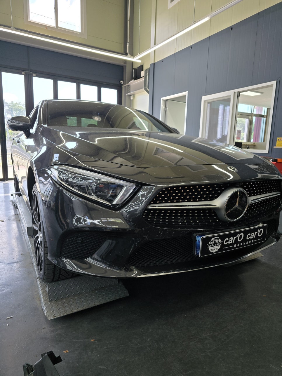 벤츠 cls450 - amg 라인 정품 바디킷 교체