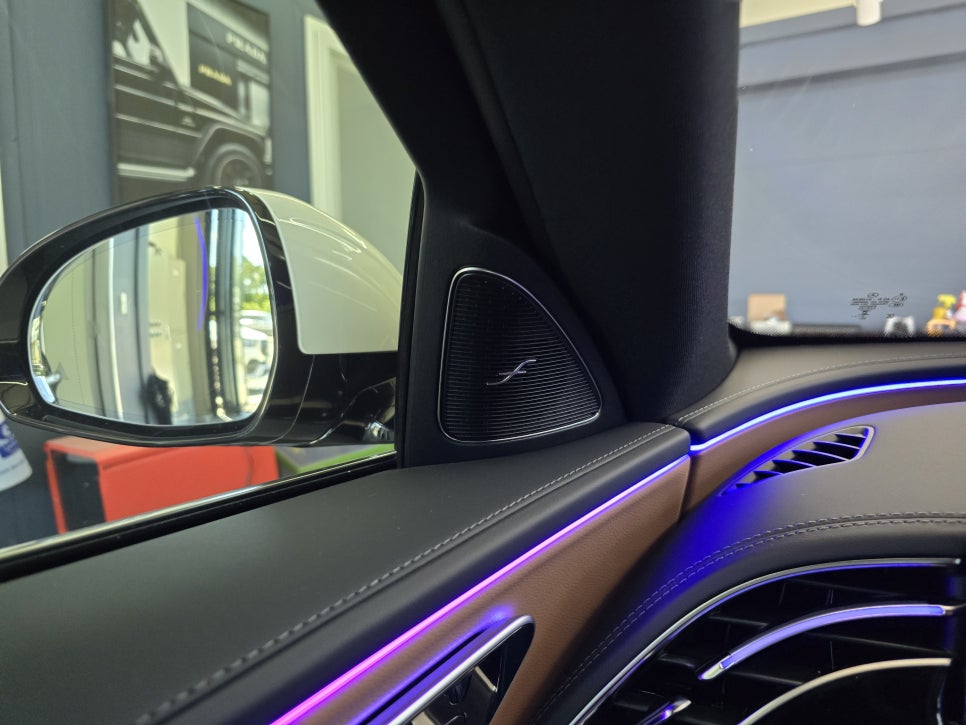 벤츠 레트로핏 광주 ] 벤츠 w214 e300 - 4d부메스터 시공!!
