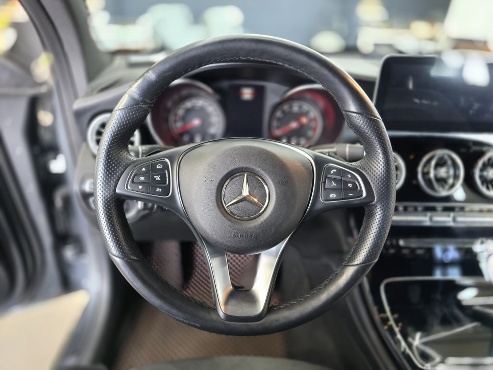 벤츠 x253 glc300 - amg 카본 핸들