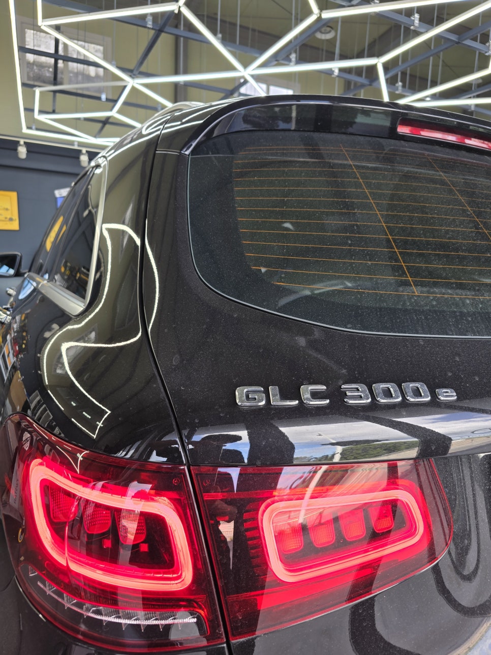 광주 벤츠 통풍시트 ] 벤츠 glc300e - 통풍시트  " 이렇게 덥고 습한데 아직도 통풍시트가 없으시다구요..?!! "