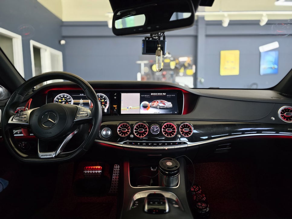 벤츠 63amg - 송풍구 엠비언트 / 타업체 컨버전 후 레이더센서 오류 → 카오카오에서 보정