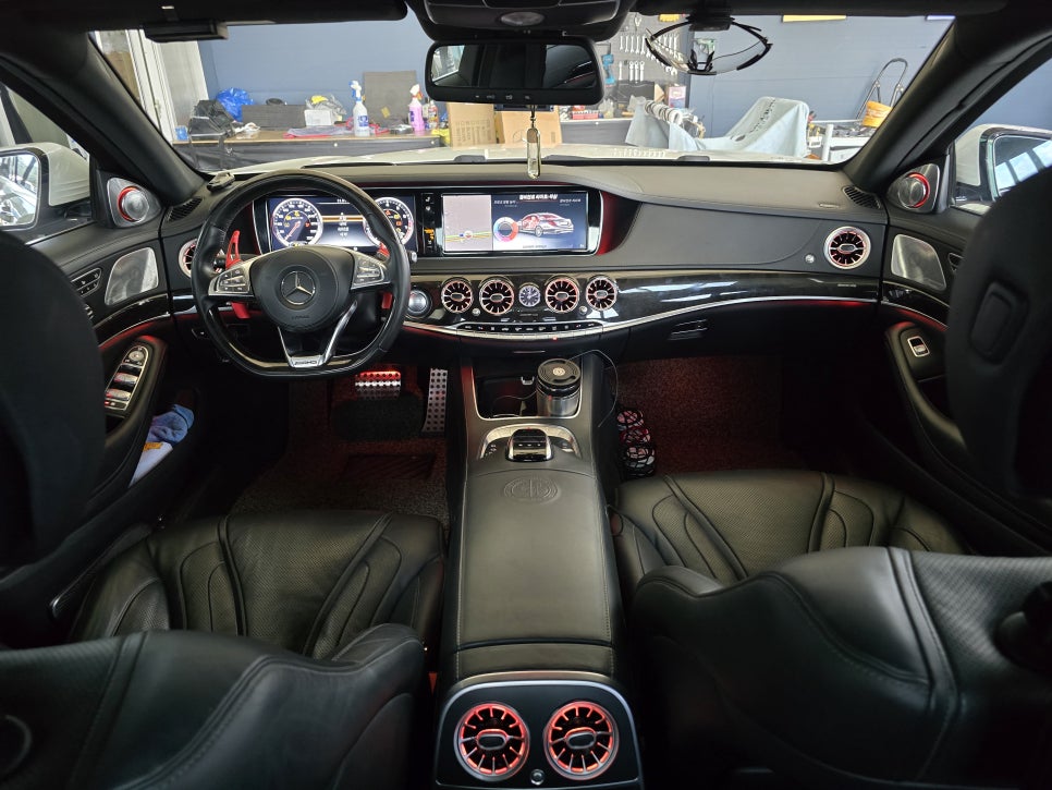 벤츠 63amg - 송풍구 엠비언트 / 타업체 컨버전 후 레이더센서 오류 → 카오카오에서 보정