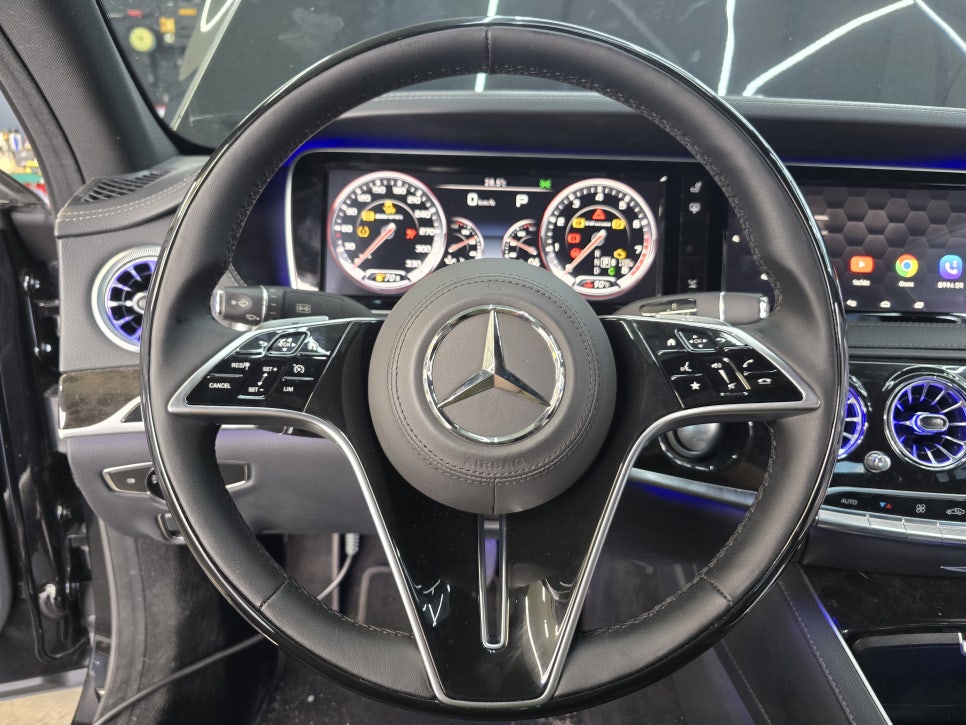 벤츠S350d - 마이바흐 우드핸들 교체