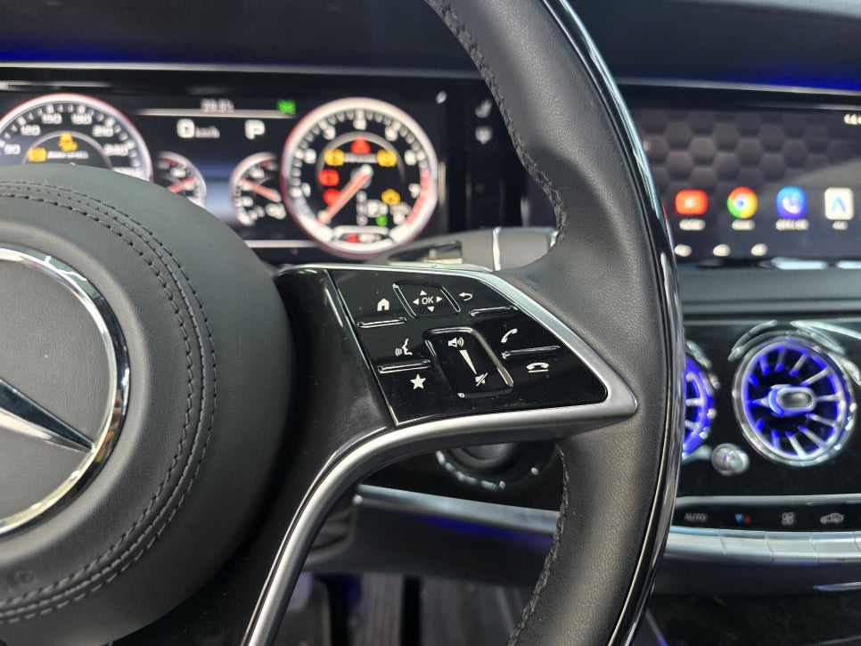 벤츠S350d - 마이바흐 우드핸들 교체