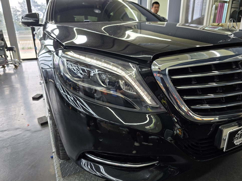 벤츠 w222 s350d - 라이트불량, 서비서센터 대기 3달!! 수리x 카오카오방문