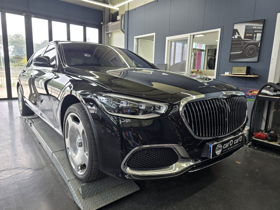 벤츠 w223 S580 마이바흐 - s680 하단크롬 그릴 시공 " 크롬이 주는 고급스러움을 느껴보세요 "