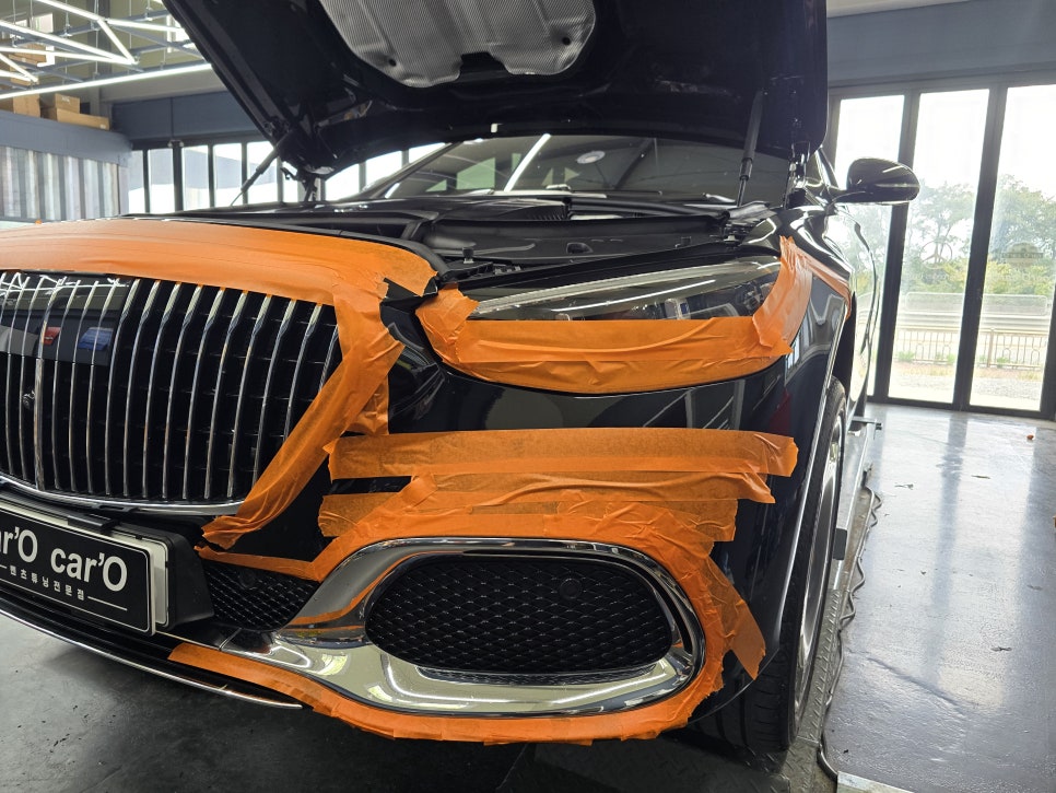 벤츠 w223 S580 마이바흐 - s680 하단크롬 그릴 시공 " 크롬이 주는 고급스러움을 느껴보세요 "