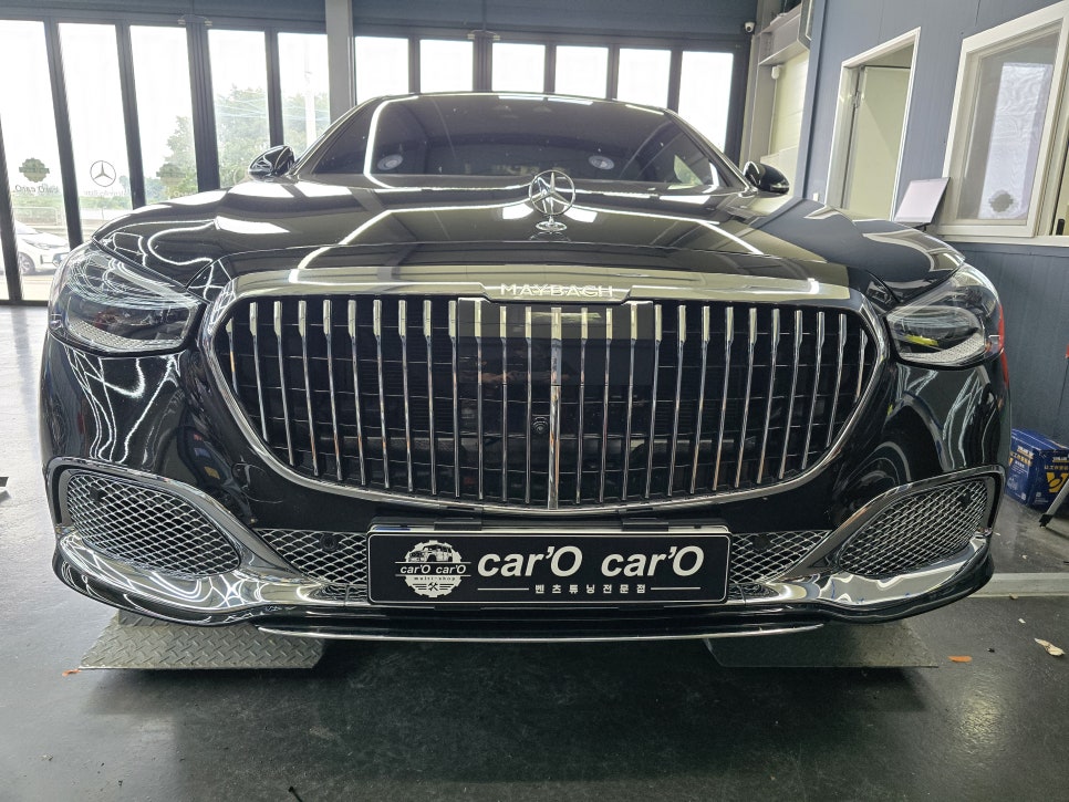 벤츠 w223 S580 마이바흐 - s680 하단크롬 그릴 시공 " 크롬이 주는 고급스러움을 느껴보세요 "