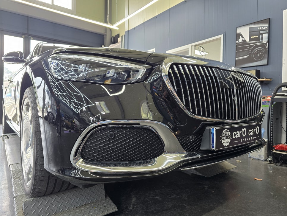 벤츠 w223 S580 마이바흐 - s680 하단크롬 그릴 시공 " 크롬이 주는 고급스러움을 느껴보세요 "