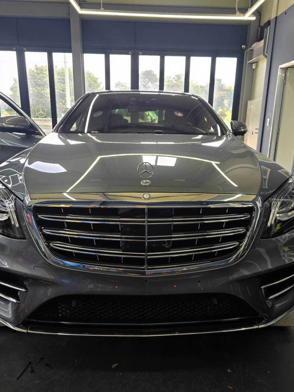 벤츠 W222 s350d - 공업사 협업 요청!!후기형 AMG line 바디킷 시공!