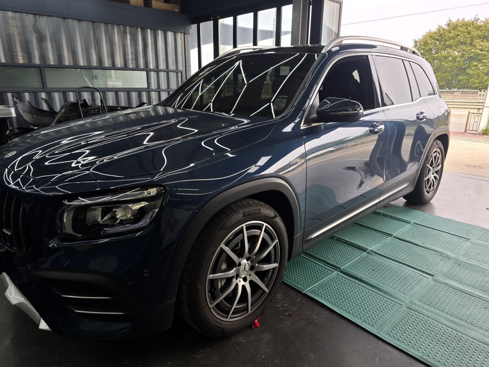 벤츠 glb35amg - 사이드 스텝 " 패밀리카로 이용중이시라면 무조건 해야 합니다 !! "