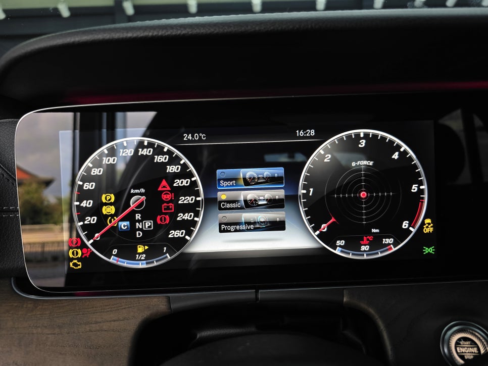 광주 벤츠 레트로핏 ] 벤츠 e220d - 와이드콕 핏   " 편리성과 디자인 모두 우수한 와이드콕 핏 !! "