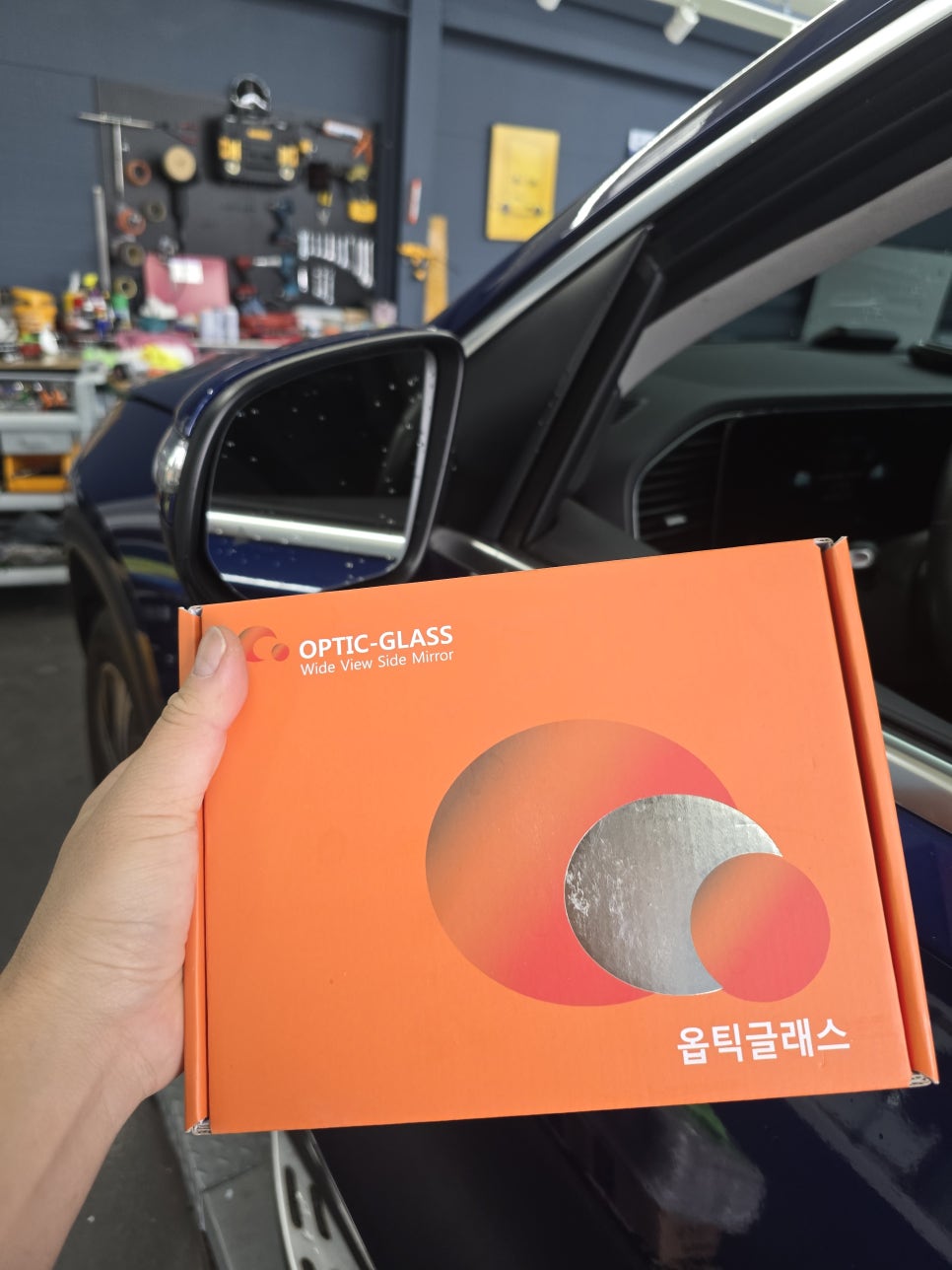 벤츠 gle300d - 세로 그릴, 광각 미러 " 타던 차량의 디자인이 실증 난다면..???"