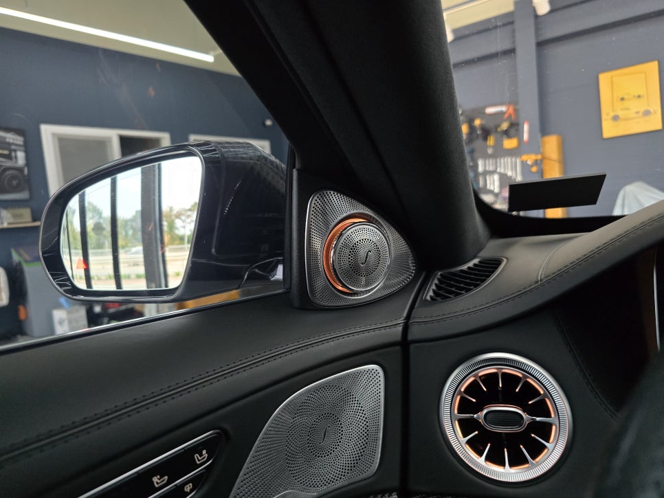 광주 벤츠 엠비언트 맛집 ] 벤츠 S63amg - 송풍구 엠비언트 & 3d 부메스터 콤비