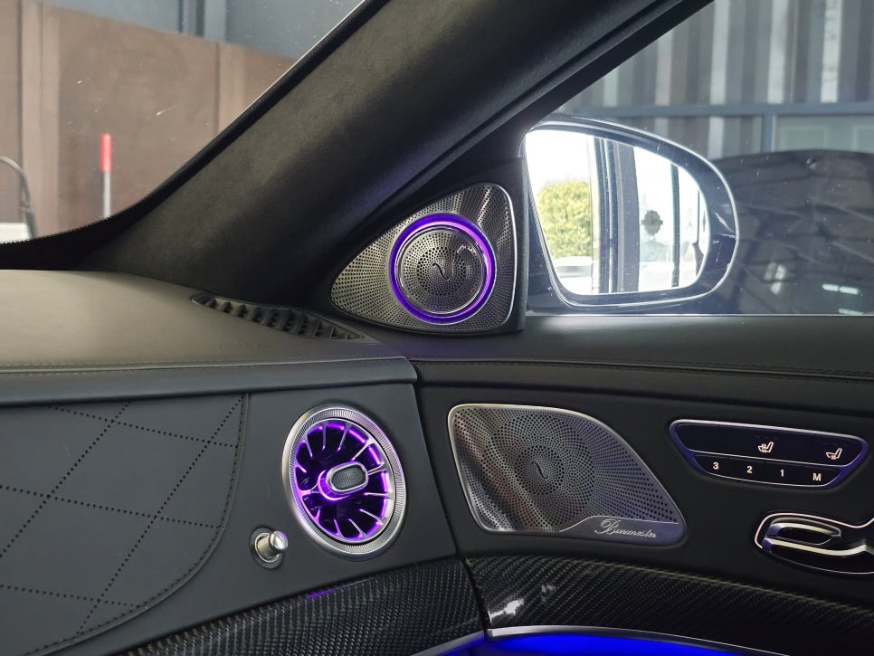 광주 벤츠 엠비언트 맛집 ] 벤츠 S63amg - 송풍구 엠비언트 & 3d 부메스터 콤비