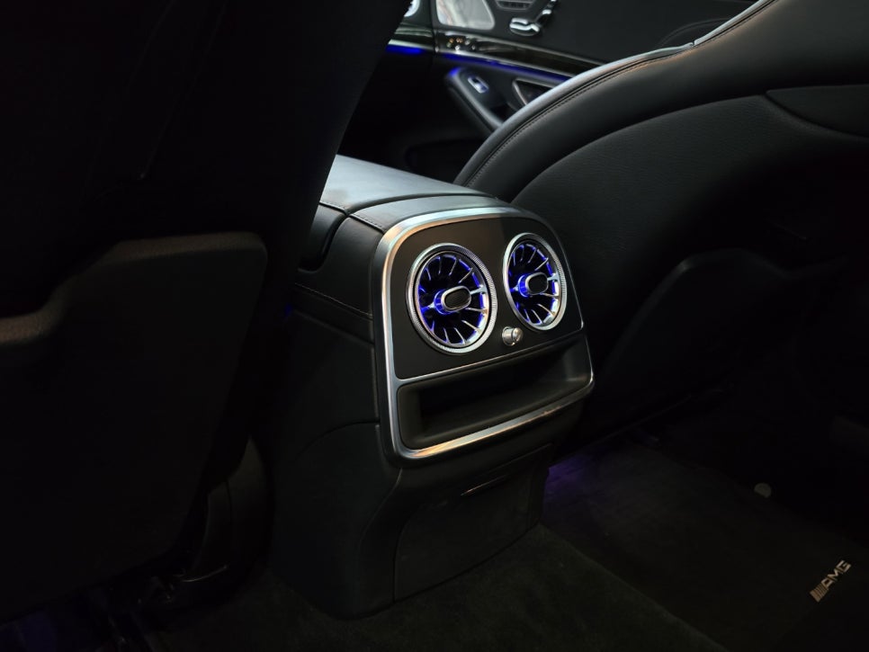 벤츠 엠비언트는 광주 카오카오 ] 벤츠S63amg - 송풍구 엠비언트, 도어스팟