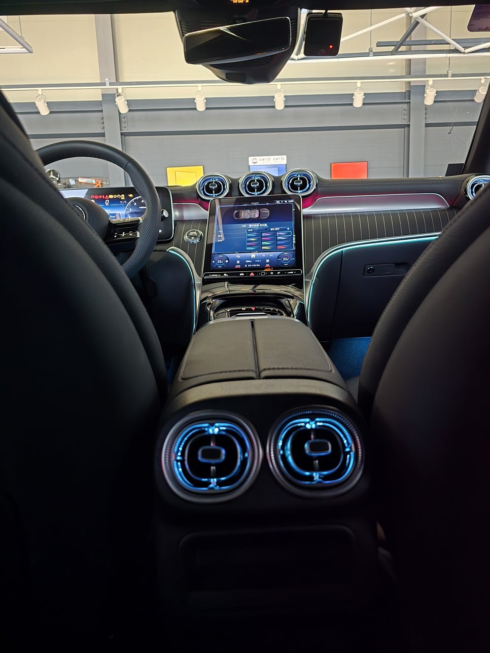 벤츠 x254 glc300 - 엠비언트 3종셋트 " 데시보드, 도어손잡이, 송풍구 엠비언트 "