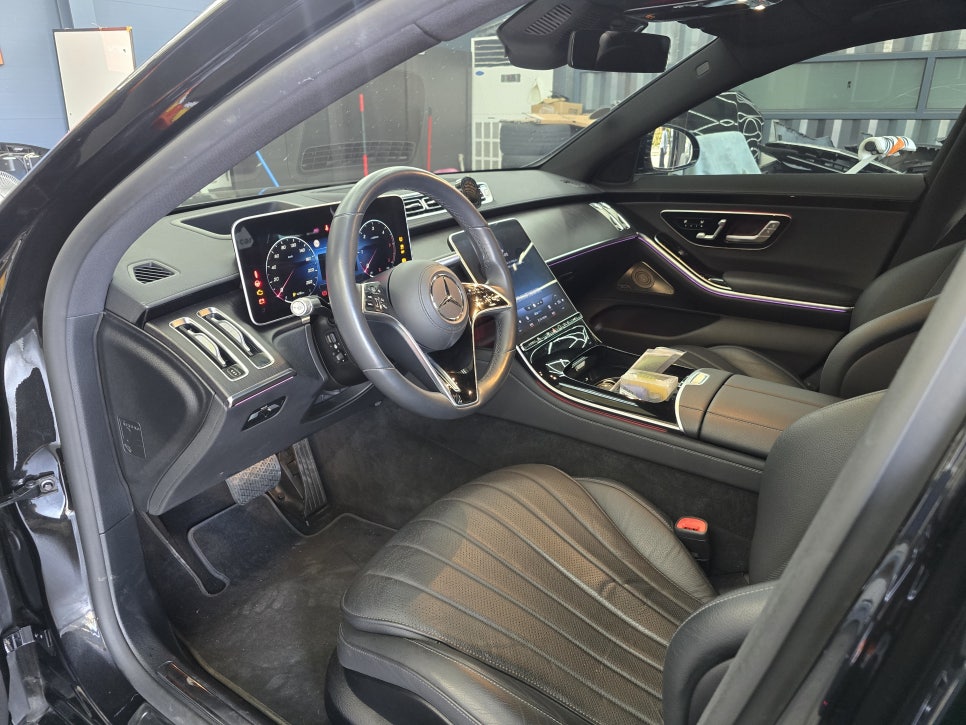 벤츠 w223 s350d -  액티브 엠비언트 & 4d 부메스터  " 이 조합 찬성입니다 !! "