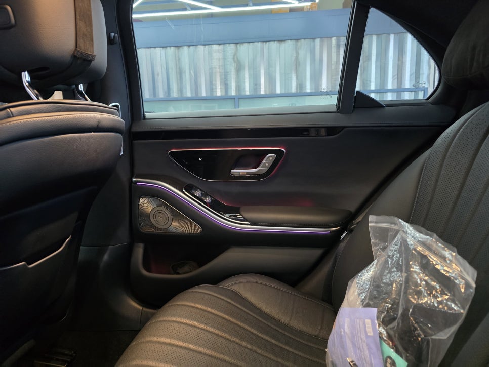 벤츠 w223 s350d -  액티브 엠비언트 & 4d 부메스터  " 이 조합 찬성입니다 !! "