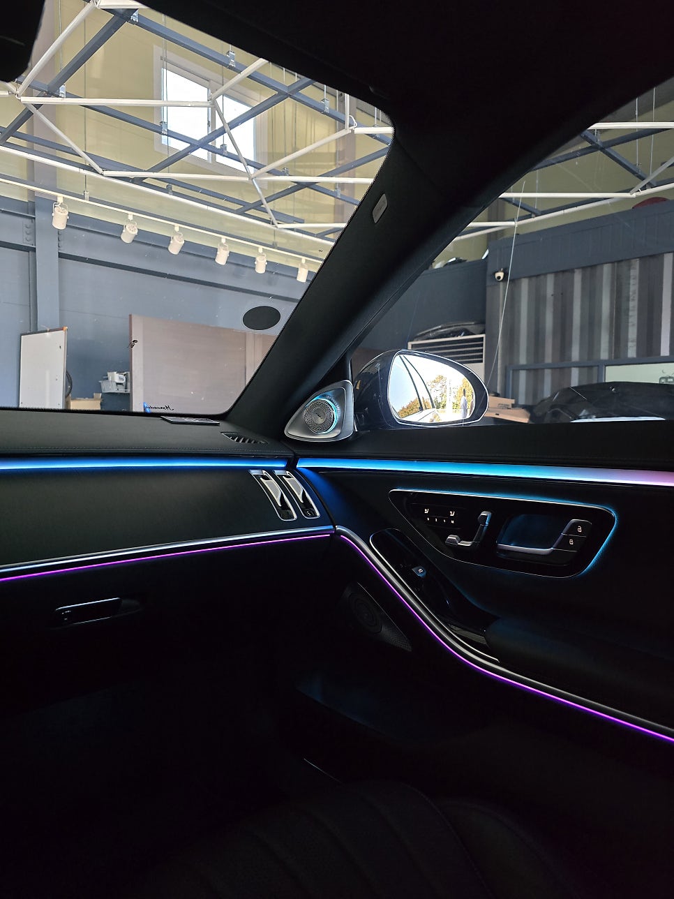 벤츠 w223 s350d -  액티브 엠비언트 & 4d 부메스터  " 이 조합 찬성입니다 !! "
