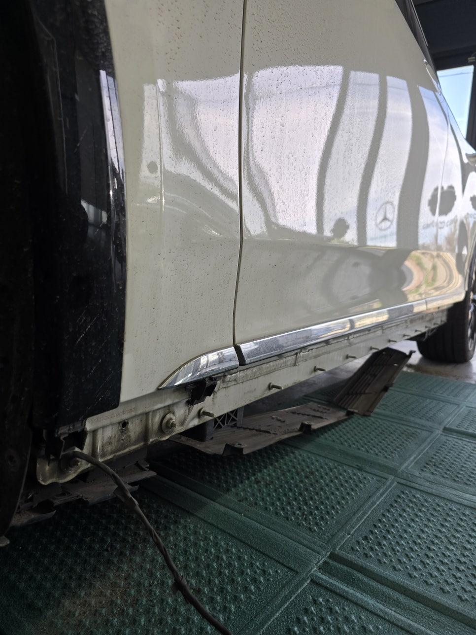광주 카오카오 ] 벤츠eqs suv - 정품 사이드 스텝   " 불편하게 차 타고 내리지 마세요 !  "