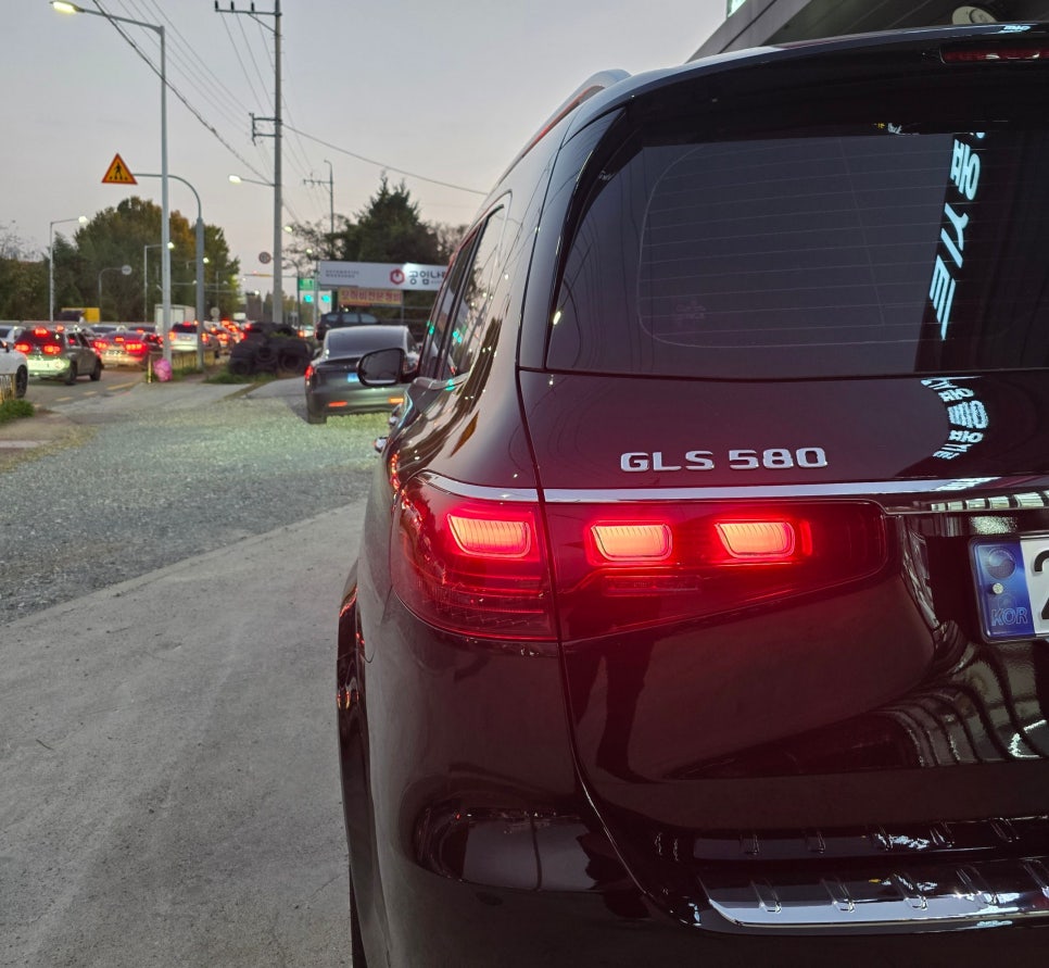 광주 벤츠튜닝 ] 벤츠 gls580 - 마이바흐 전동 사이드 스텝  " 만족도 최고 "