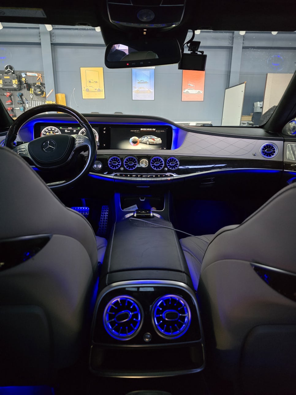 벤츠 s63amg - 송풍구 엠비언트 " 무드 엠비언트, 실내 낭만 가득"