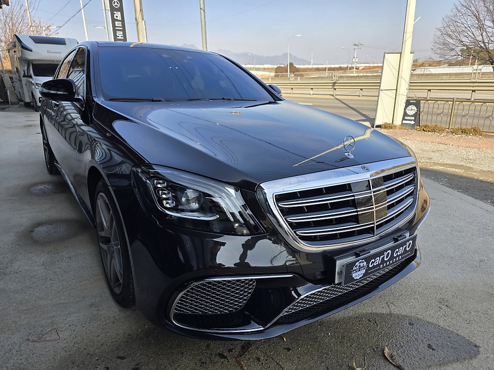 벤츠 w222 amg line 에서 s65 바디킷으로 교체 " 세련되고 웅장한 모습으로 업그레이드 !! "
