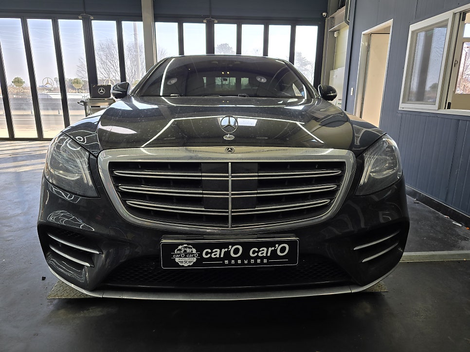 벤츠 w222 amg line 에서 s65 바디킷으로 교체 " 세련되고 웅장한 모습으로 업그레이드 !! "