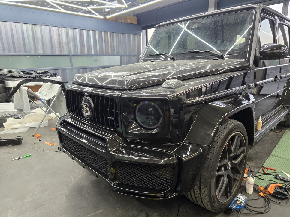 벤츠 지바겐 g63 - 브라부스 brabus 바디킷 " 지바겐을 더욱 특별하게~ "