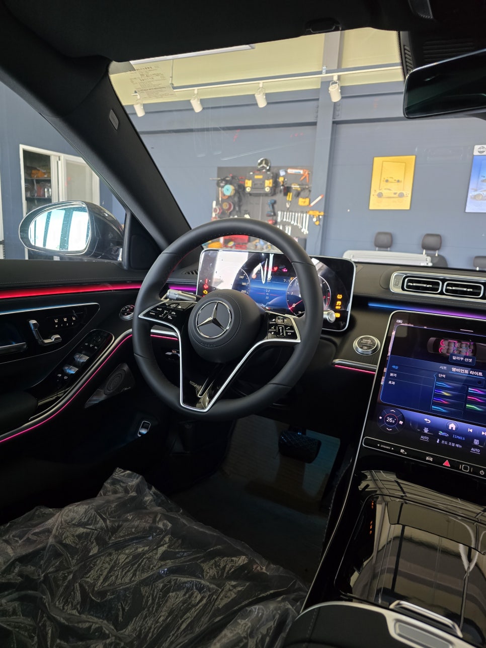 벤츠 s350d - 액티브 엠비언트 " 실내 무드 감성 최상 "