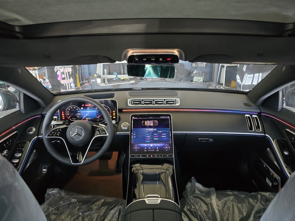 벤츠 s350d - 액티브 엠비언트 " 실내 무드 감성 최상 "