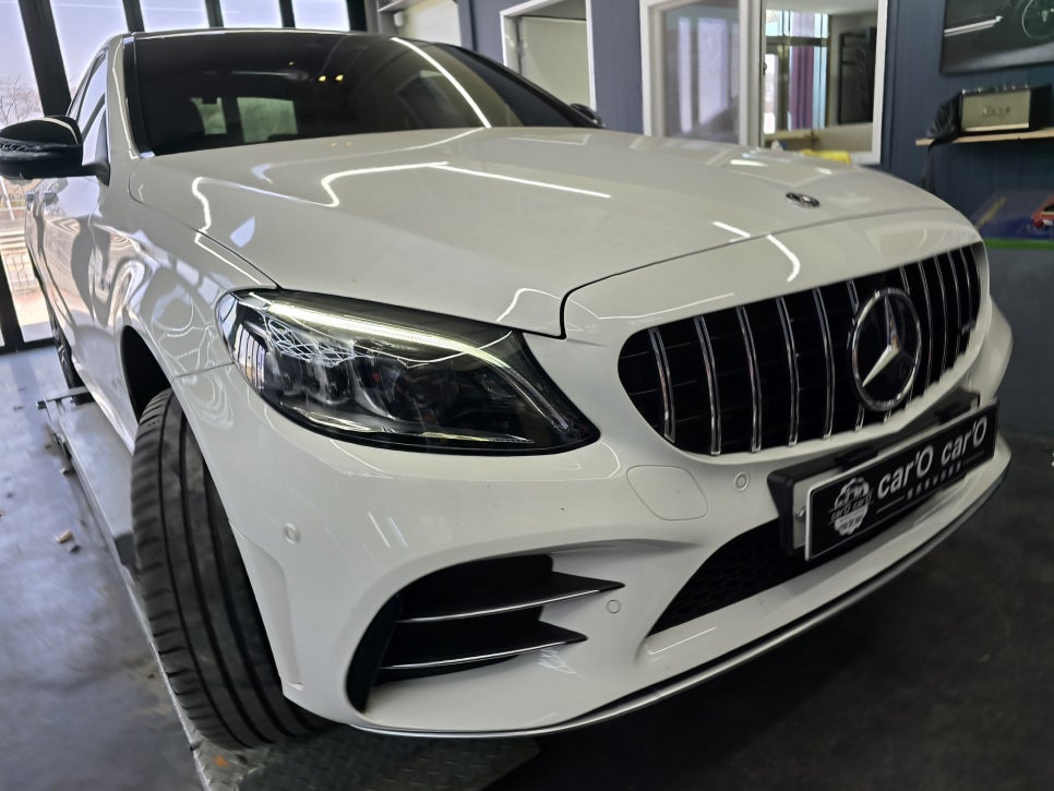 광주 벤츠레트로핏 ] 벤츠 C43amg - 세로그릴 & 송풍구 엠비언트  " 최강 드레스업 ! "
