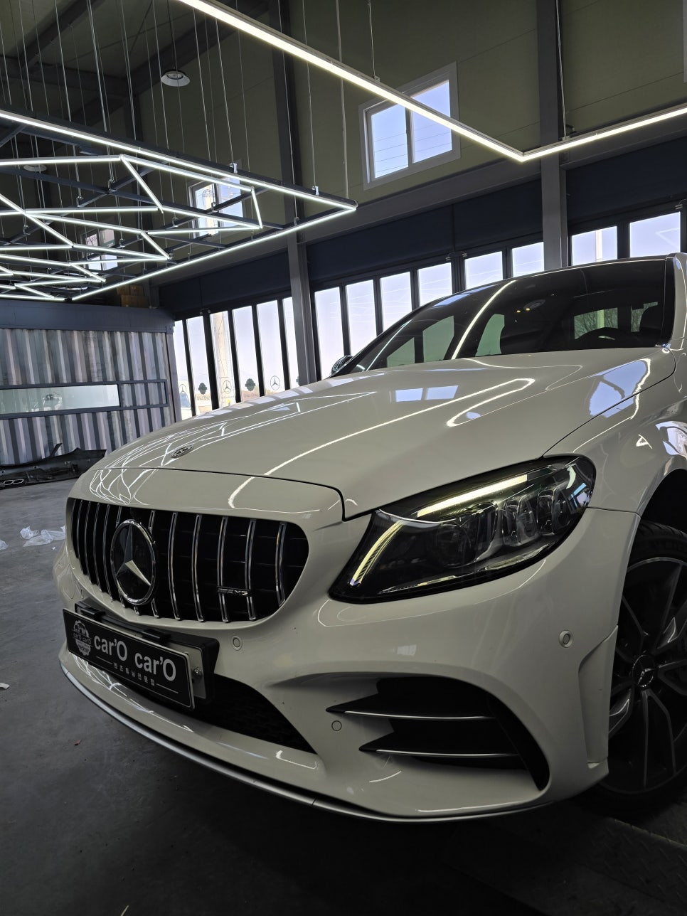 광주 벤츠레트로핏 ] 벤츠 C43amg - 세로그릴 & 송풍구 엠비언트  " 최강 드레스업 ! "