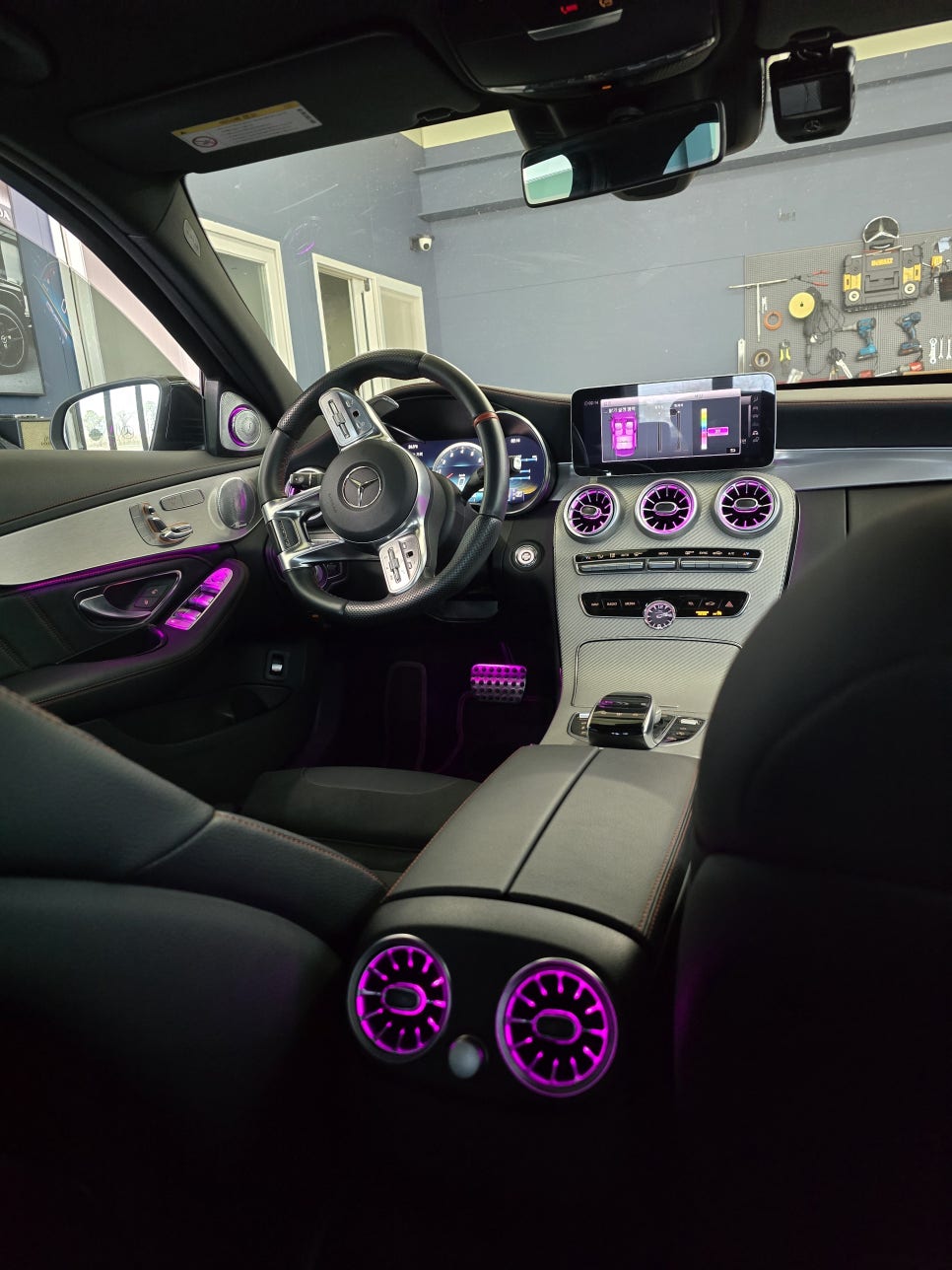 광주 벤츠레트로핏 ] 벤츠 C43amg - 세로그릴 & 송풍구 엠비언트  " 최강 드레스업 ! "