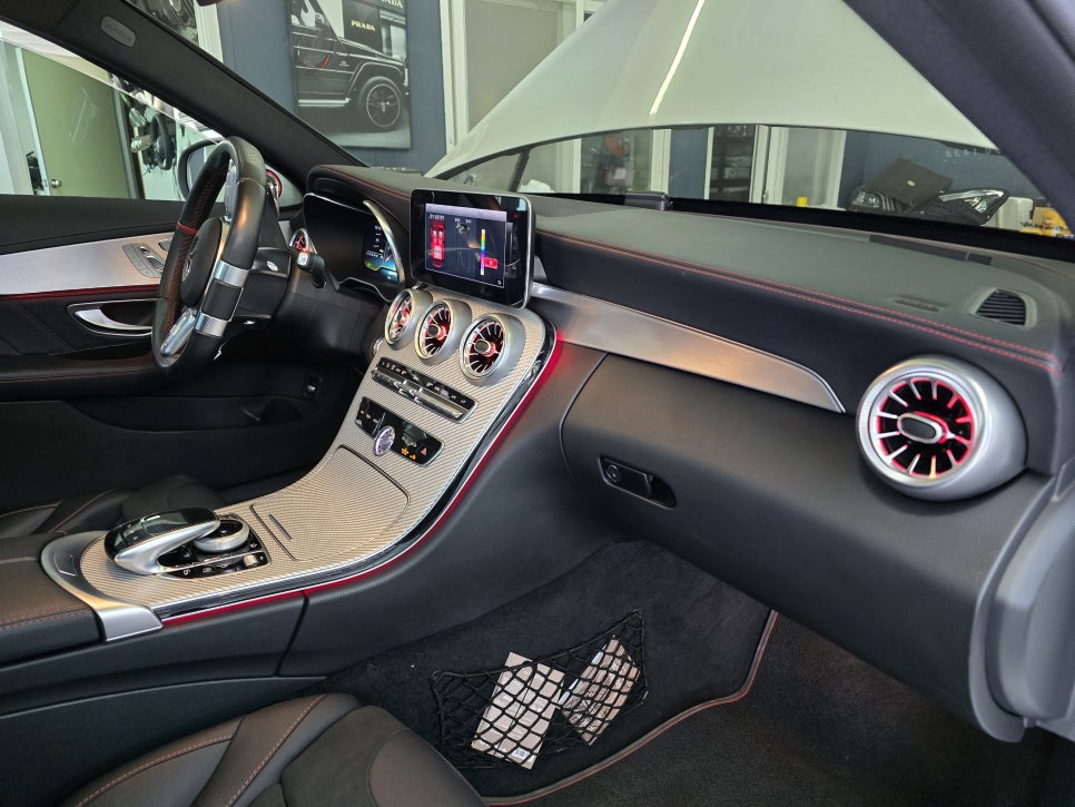 광주 벤츠레트로핏 ] 벤츠 C43amg - 세로그릴 & 송풍구 엠비언트  " 최강 드레스업 ! "