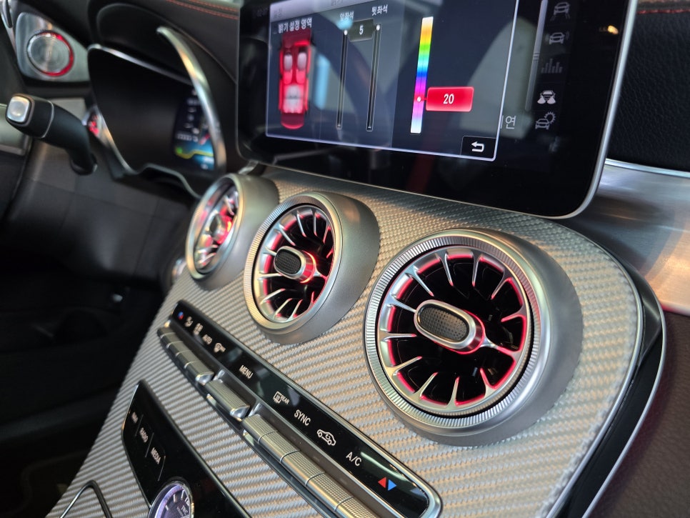 광주 벤츠레트로핏 ] 벤츠 C43amg - 세로그릴 & 송풍구 엠비언트  " 최강 드레스업 ! "