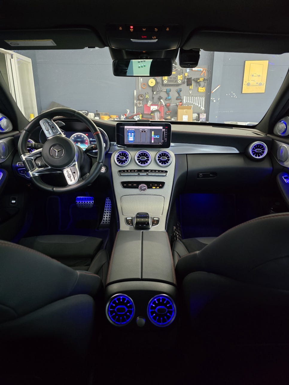 광주 벤츠레트로핏 ] 벤츠 C43amg - 세로그릴 & 송풍구 엠비언트  " 최강 드레스업 ! "