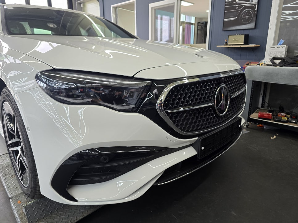 벤츠 e클래스 - amg line 발광그릴 " 요즘 트렌드... "